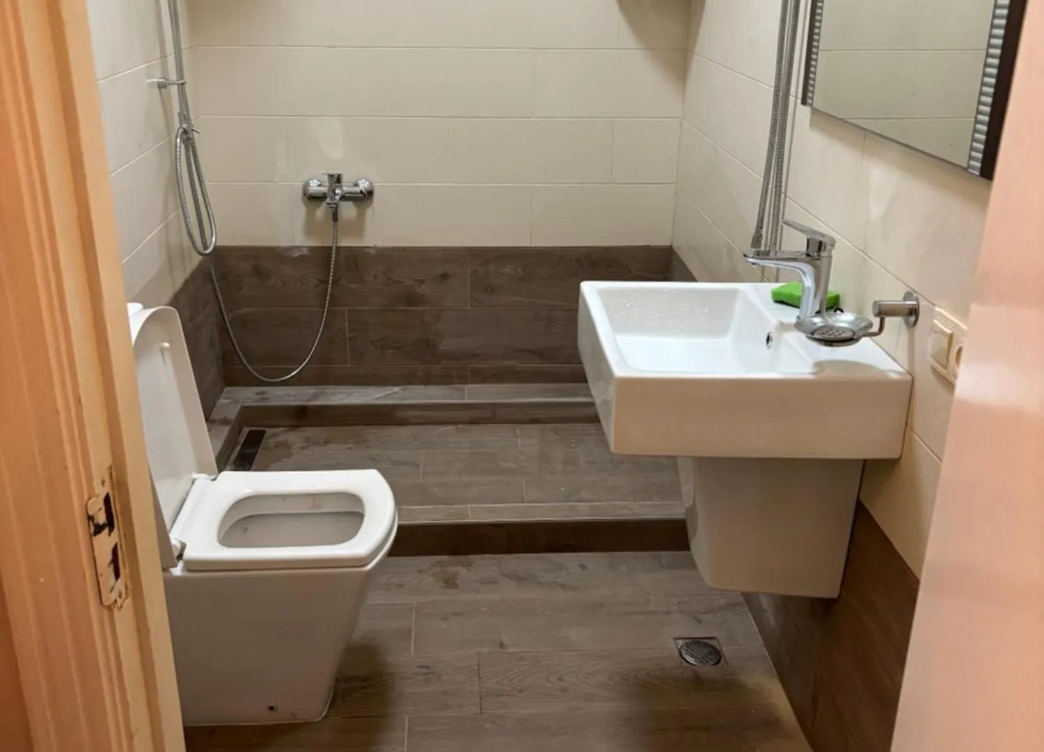 Cheap And Chic Apartment Batumi Georgia